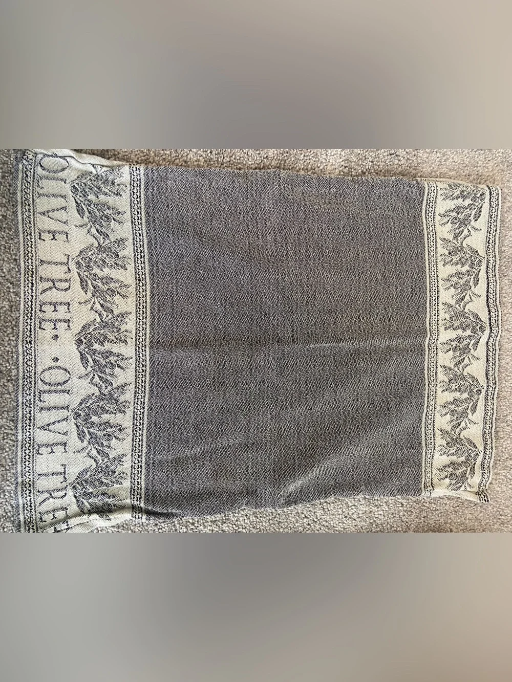 Vintage Style Grey & Cream Olive Tree Jacquard Hand Towel